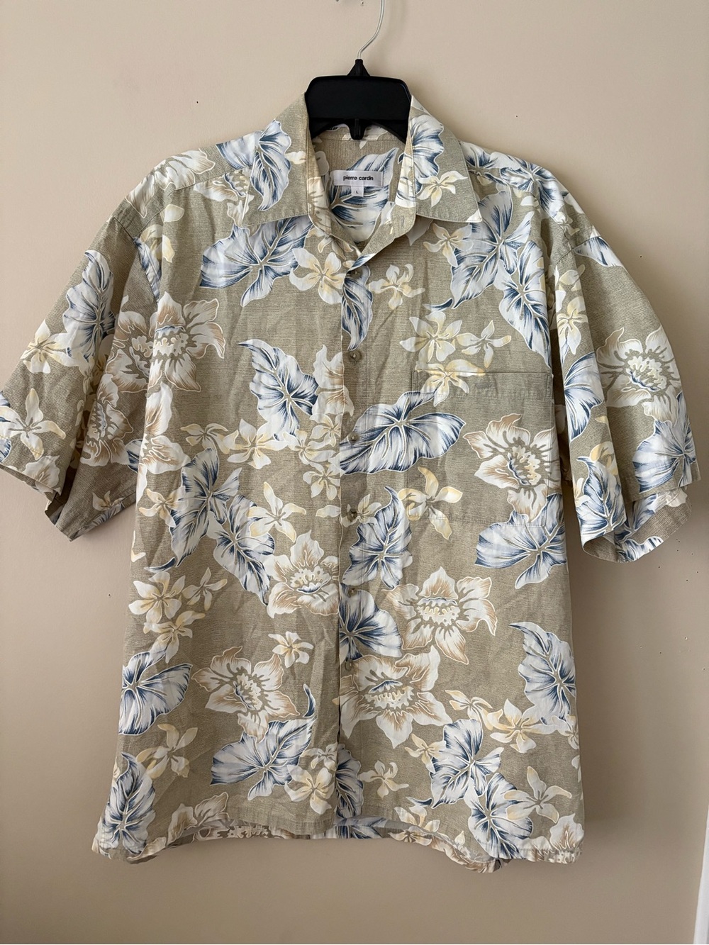 Pierre Cardin Beige and Blue Floral Short-Sleeve Button-Down Shirt Sz.L Like New